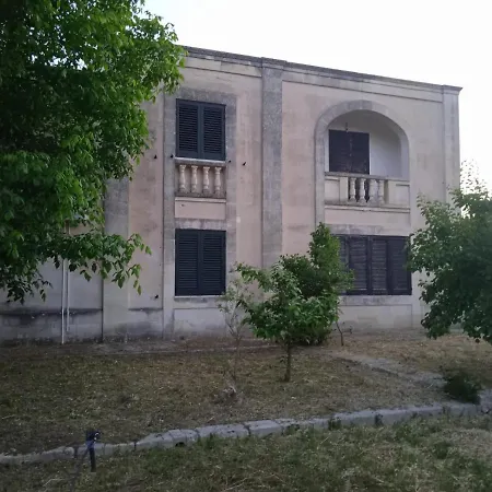 Holis San Cesario di Lecce