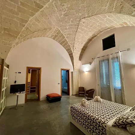 Holis Guest house