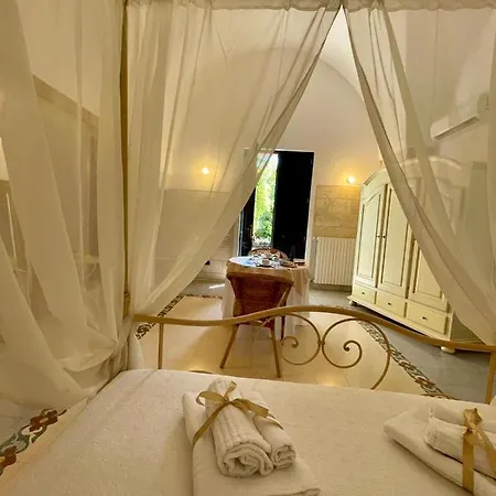 Holis Guest house