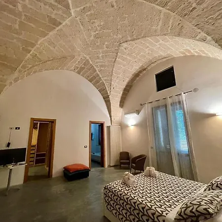 Holis Guest house